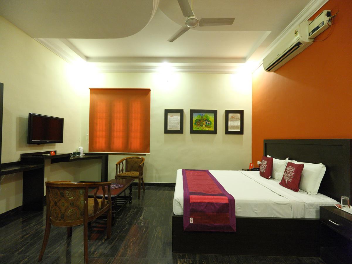 Oyo 7355 Covinille Bed & Breakfast Madurai Luaran gambar