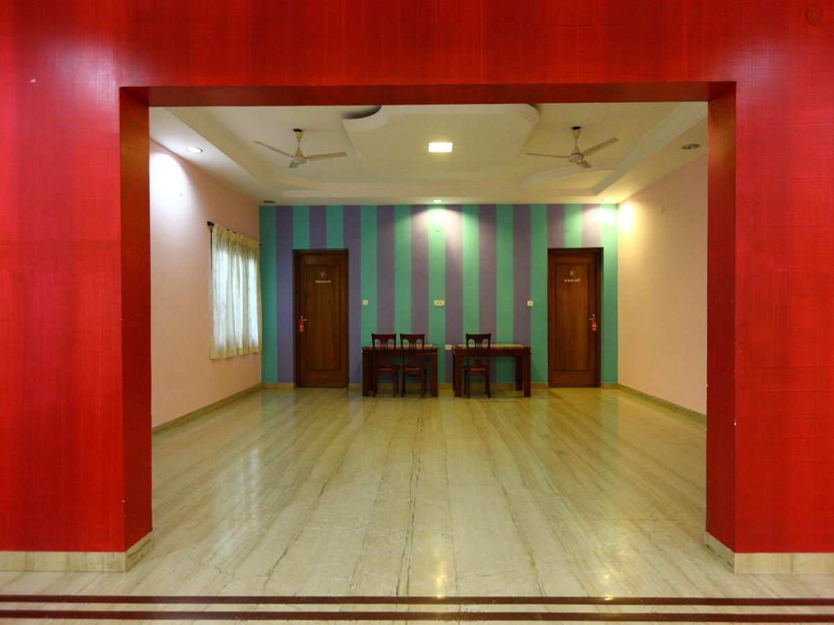 Oyo 7355 Covinille Bed & Breakfast Madurai Luaran gambar