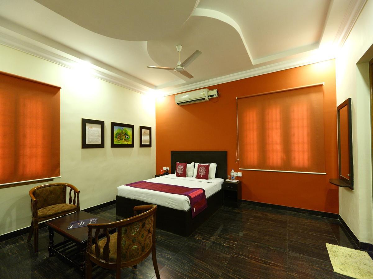 Oyo 7355 Covinille Bed & Breakfast Madurai Luaran gambar